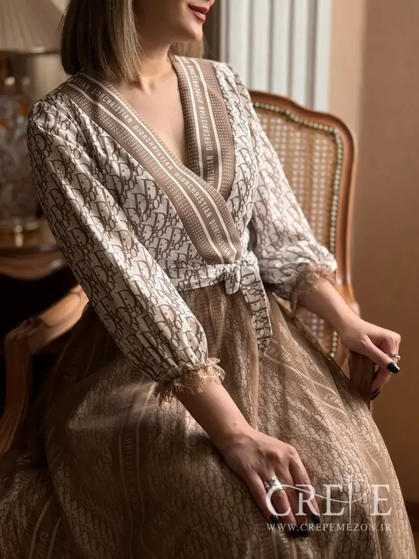 پیراهن چپ و راستی دیور 