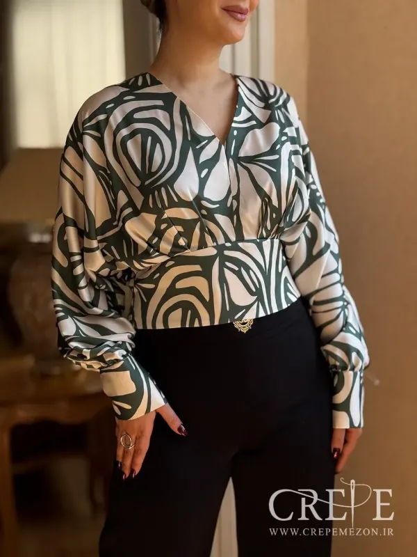 کراپ ساتن یقه هفت