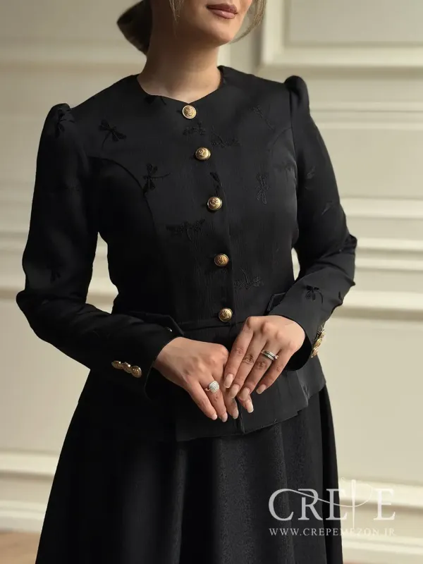 کت و سارافان سنجاقک جانا