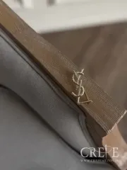 گل سینه طرح برند