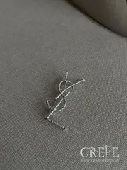 گل سینه طرح برند