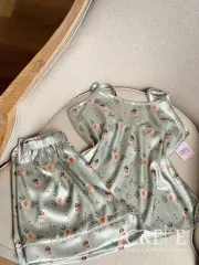 تاپ شلوارک ساتن طرح موانا