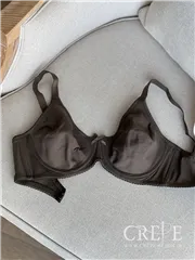 سوتین تک پرسی بارون