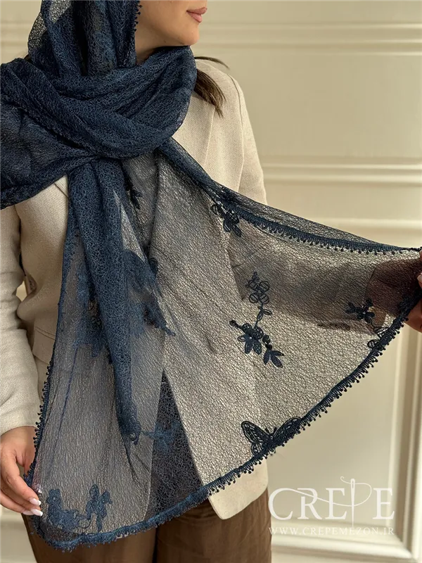 شال گلدوزی طرحدار