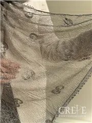 شال گلدوزی طرحدار