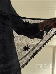 شال گلدوزی طرحدار