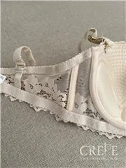 ست اسفنجی دکلتهchanvieleen