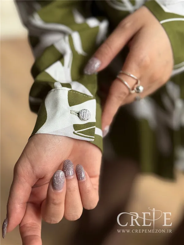 شومیز نخی جلو دکمه طرحدار