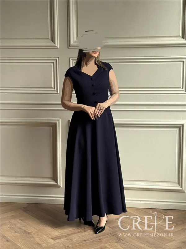 پیراهن کوتاه یقه دلبری چهار دکمه