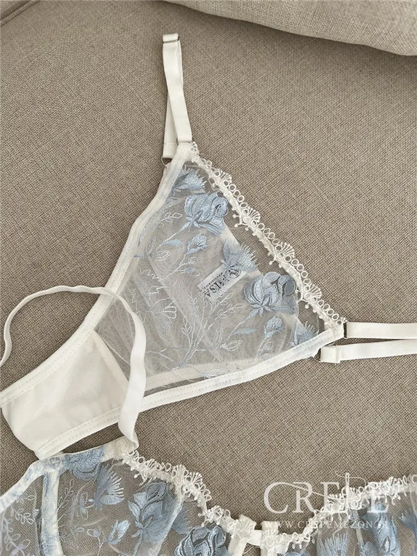 ست توری شکوفه های آبی