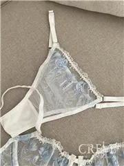 ست توری شکوفه های آبی