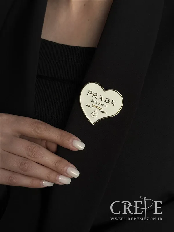 گل سینه طرح برند