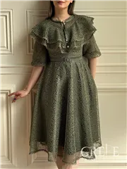 پیراهن تمام دانتل کمربنددار