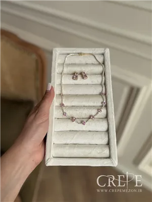 گردنبند نگین دار