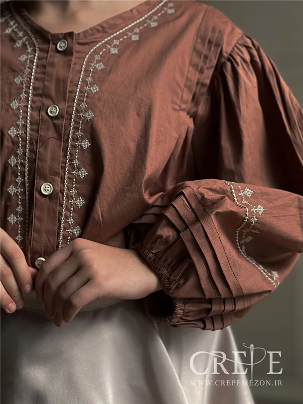 شومیز آستین پفی شماره دوزی