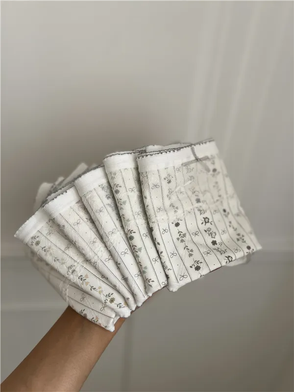 شورت وارداتی chongjiaoer