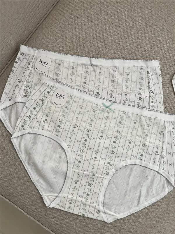 شورت وارداتی chongjiaoer