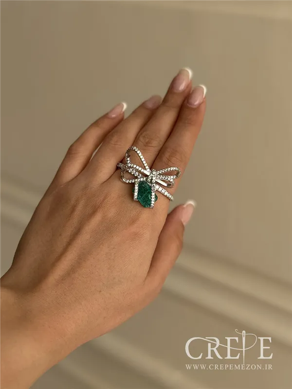 انگشتر پاپیون