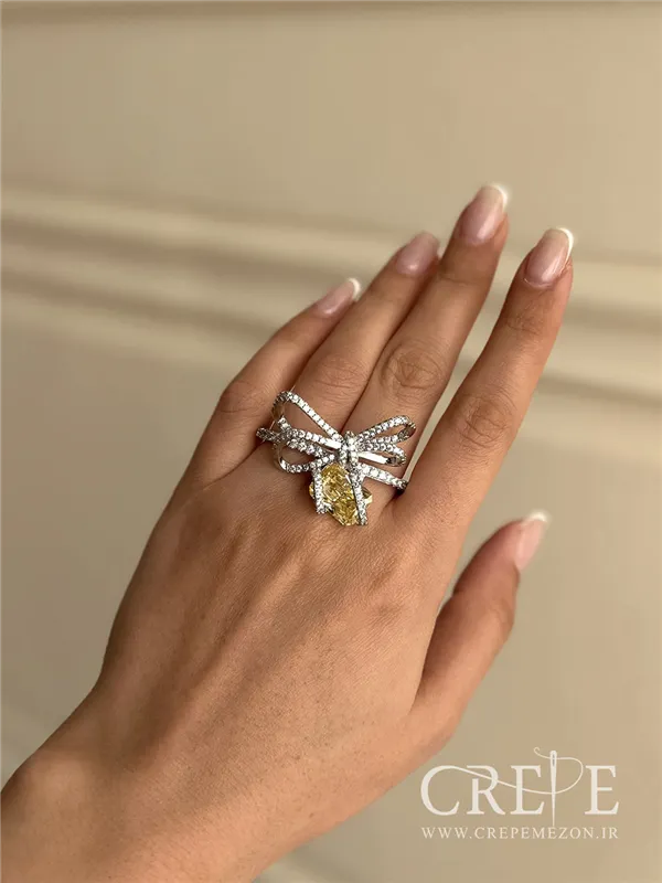 انگشتر پاپیون