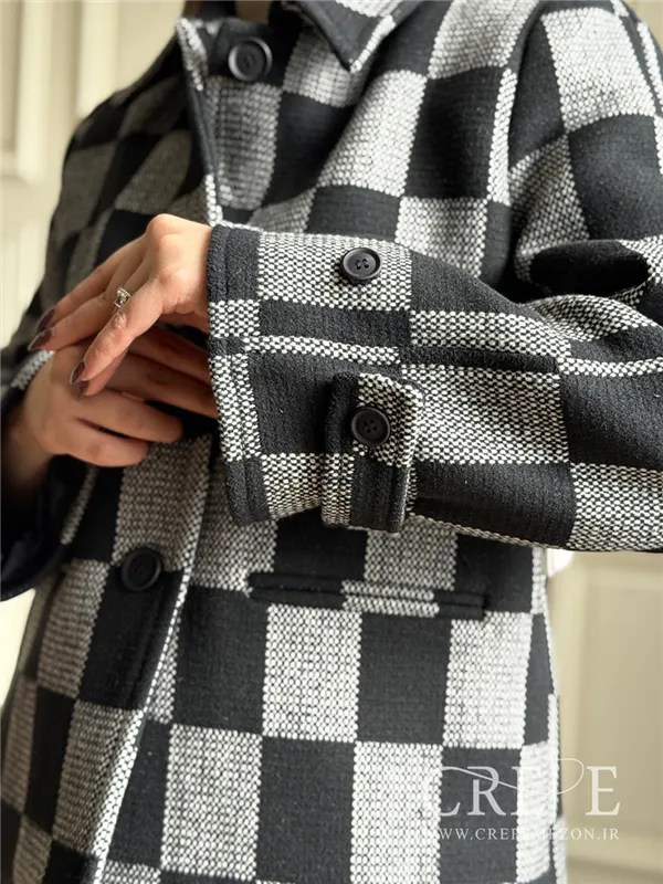 کت کوتاه یقه شکاری