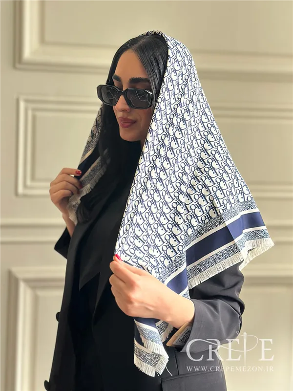 روسری ابریشم دیور قواره 90 