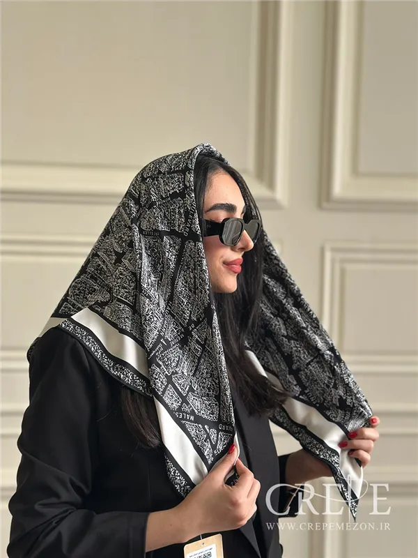 روسری طرح نقشه قواره 90
