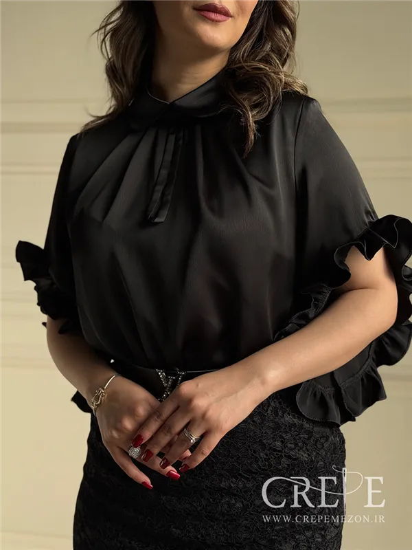 پیراهن گیپور و ساتن آستین حلزونی