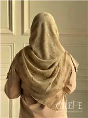 روسری حریرگلدوزی پاپیون