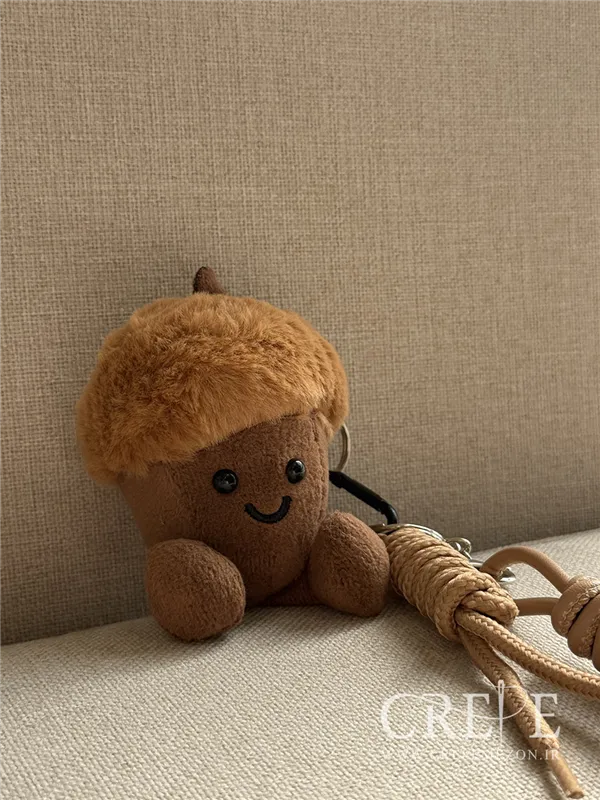 آویز کیف بلوط