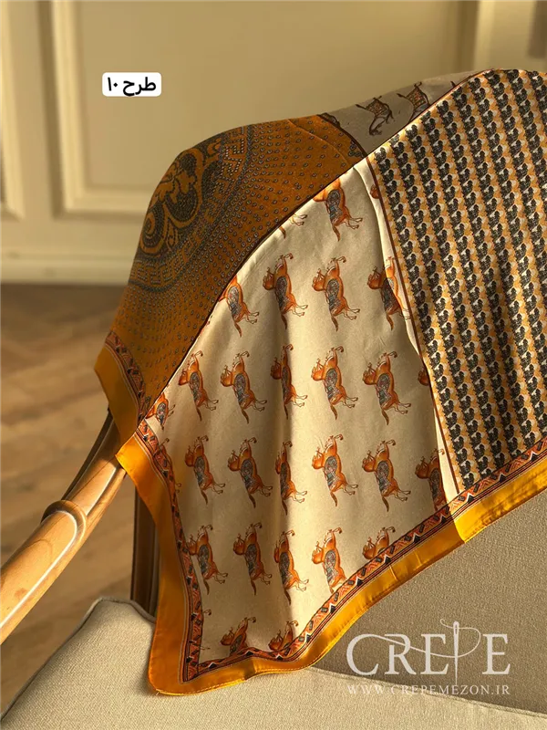 مینی اسکارف طرحدار