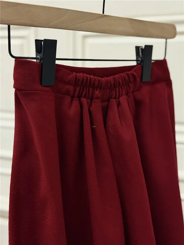 ست کت ودامن نیکی  