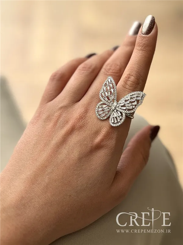 انگشتر پروانه نگین دار بزرگ