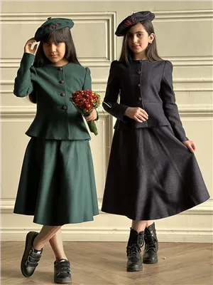 ست کت ودامن نیکی دکمه گلدوزی