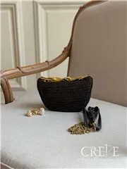 کیف هلالی طرح بافت