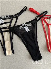 شورت نگین دار ویکتوریا