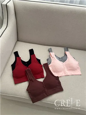 نیمتنه جلو دکمه