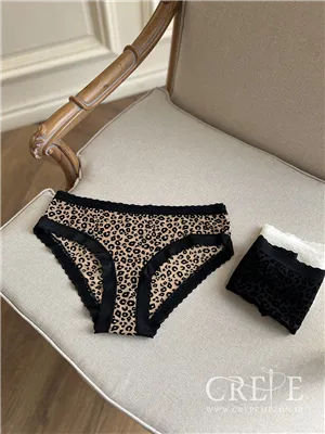 شورت توری طرح پلنگی